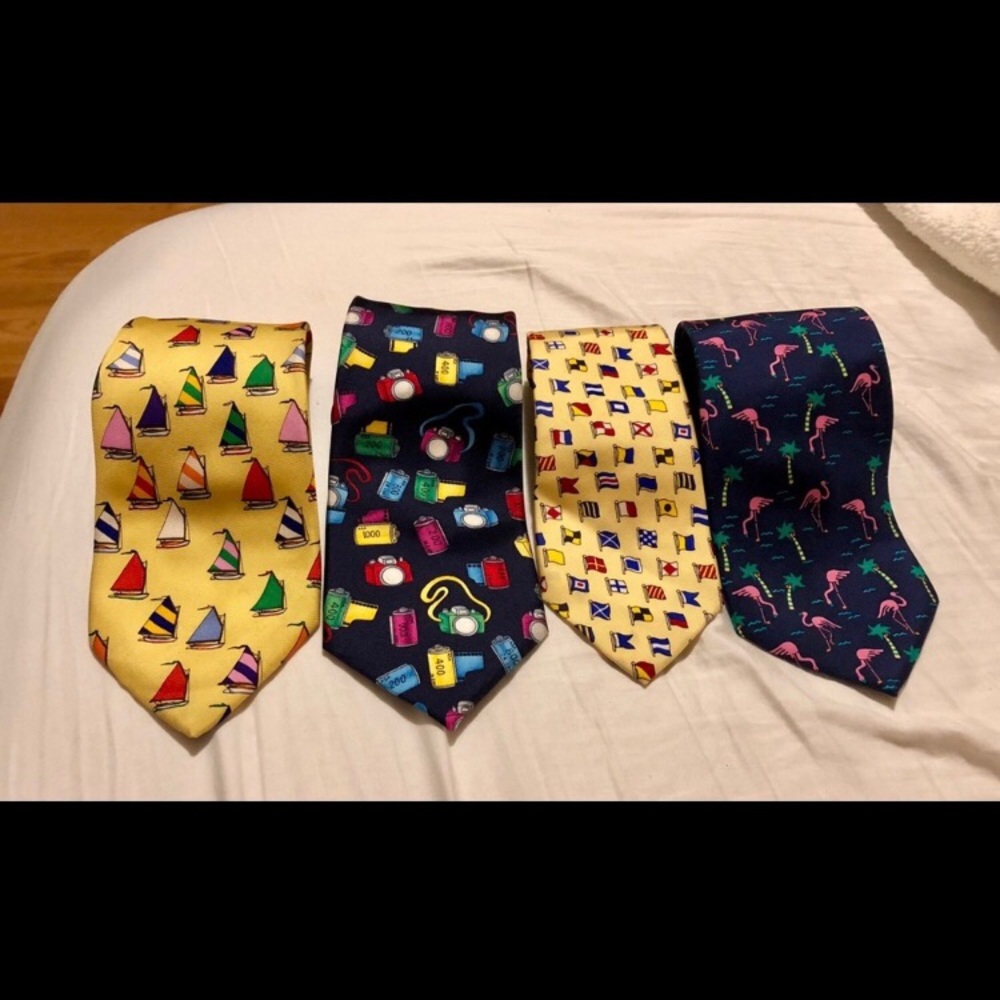 Lot of Vintage Alynn Nevckwear